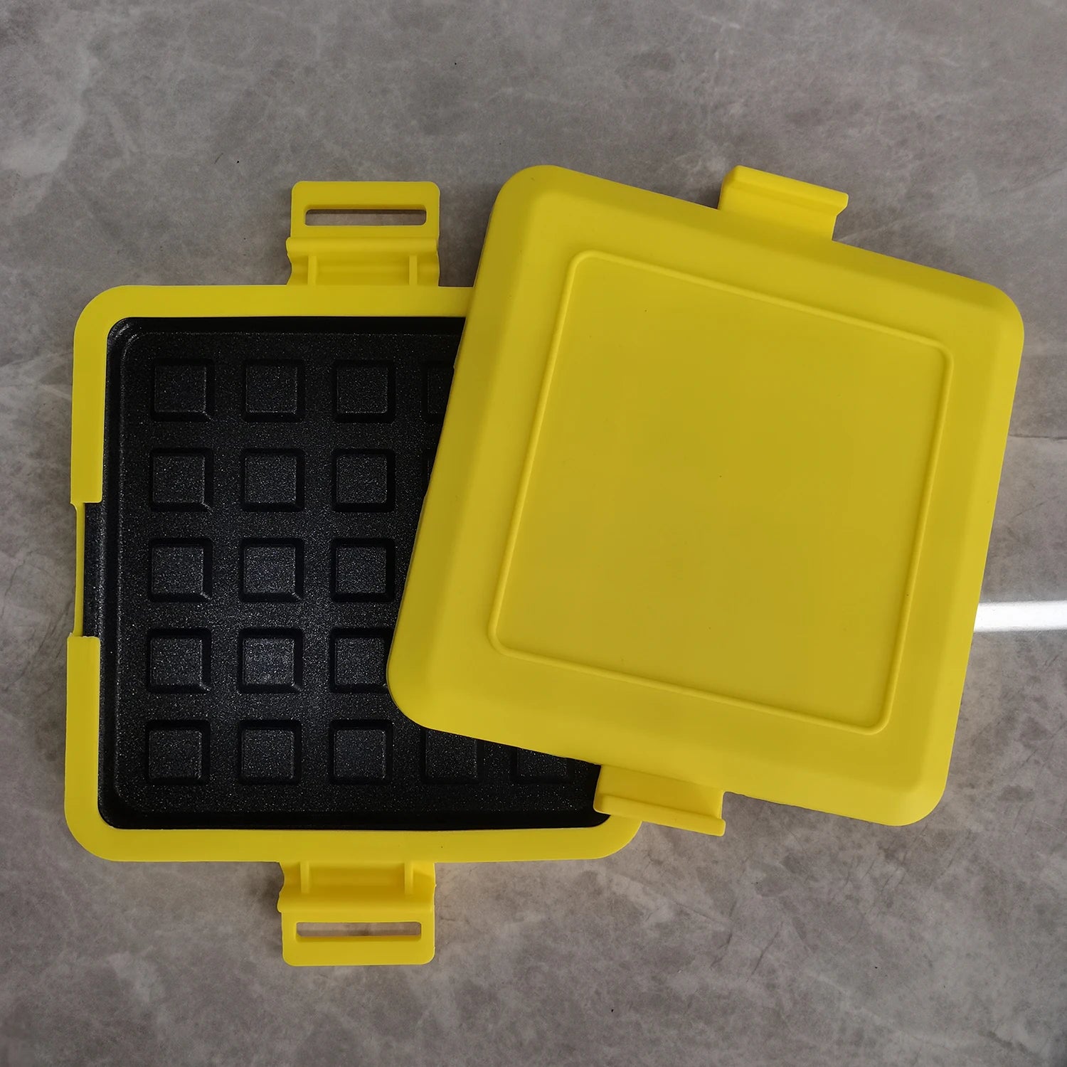 1 microwave waffle maker Panini machine universal food grade non stick bread baking tray, simple and stylish, kitchen food prep